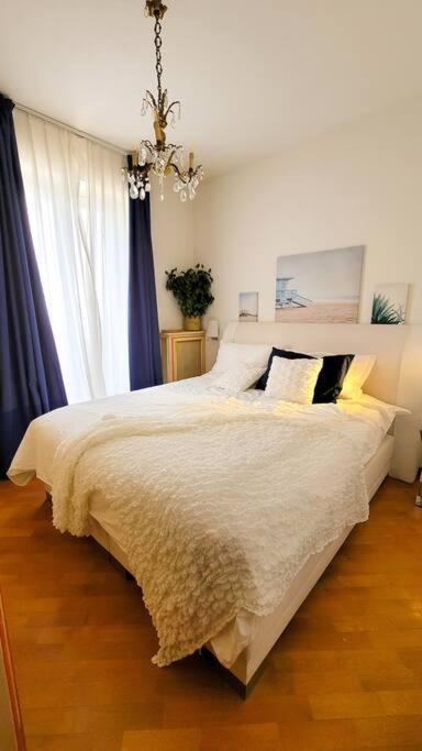Blu Apartment In Historical Hunbury Bordighera Esterno foto