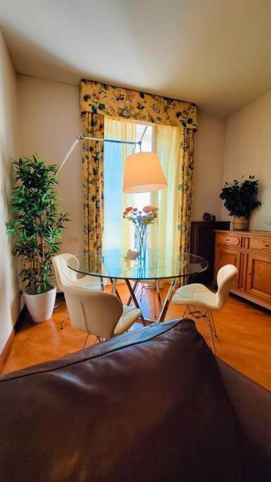 Blu Apartment In Historical Hunbury Bordighera Esterno foto