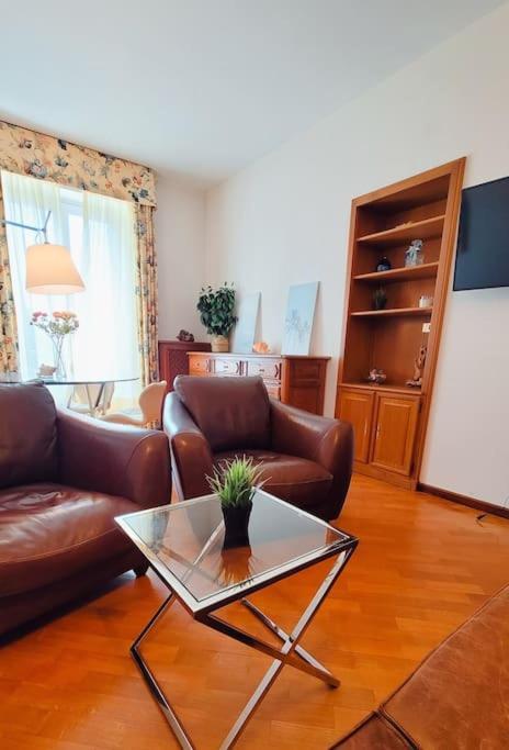 Blu Apartment In Historical Hunbury Bordighera Esterno foto